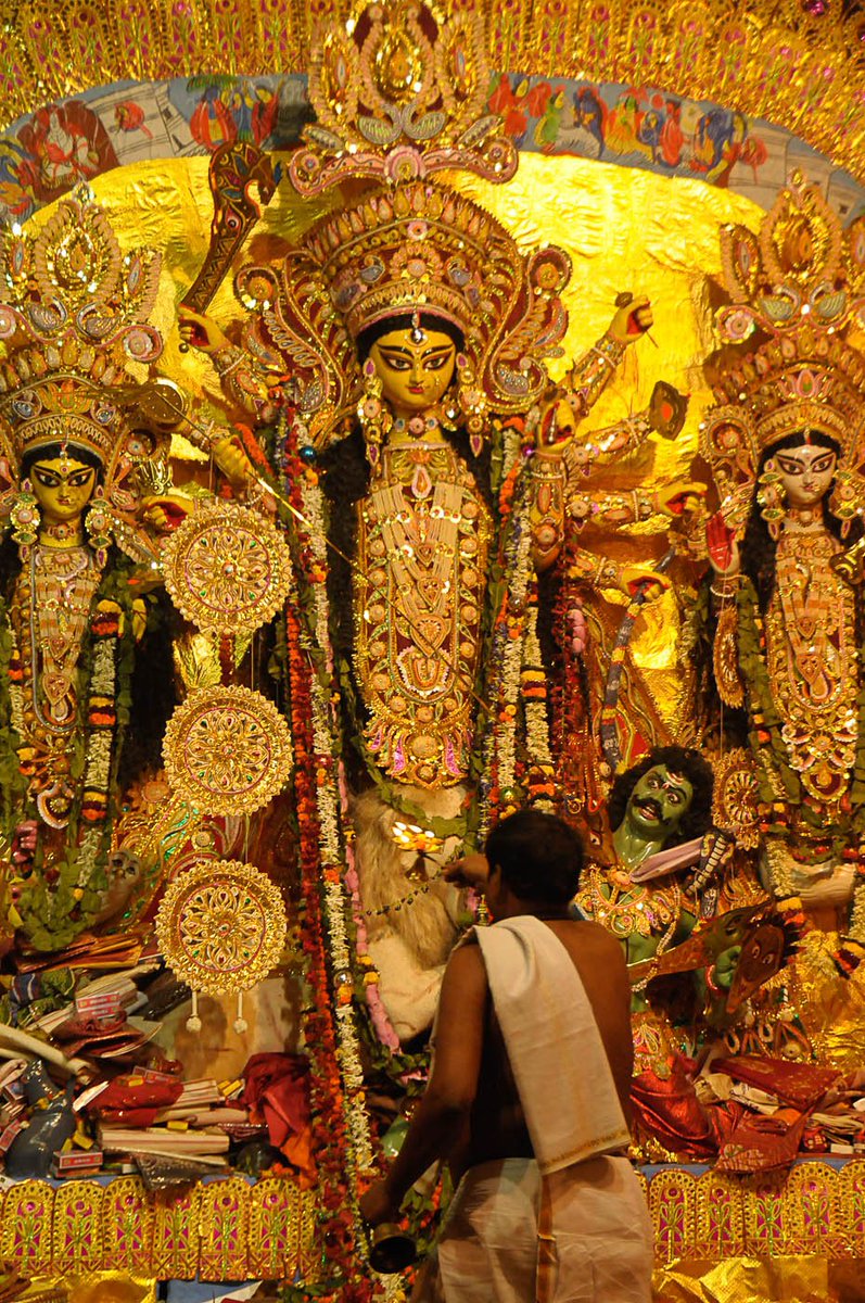 Shubho Mahanavami 🙏🏽🔱
Joy Ma Durga 🌺🌼!