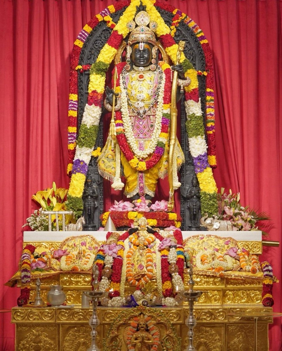 rishabh_IND_R13's tweet image. रामनवमी की बहुत शुभकामनाएं ।
 जय श्री राम 🙏 🚩🚩