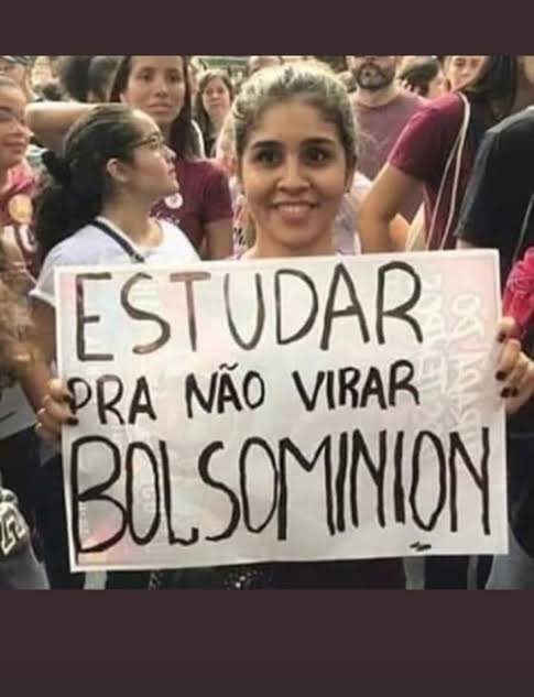 rosilen10067489's tweet photo. @DLazzaroto53479 @monica_benicio @MFreireB_ Temos q lutar p termos prefeitos e vereadores da Esquerda vencendo
Pois eles serão os futuros Congressistas ❗️
Chega de ter RATOS infestando nosso Congresso
#LulaExemploMundial
#BolsonaroNaCadeia
#PalestinianGenocide
#GazaGenocide
#IsraeliNewNazism
#NetanyahuIsMonster https://t.co/3Xm8NWMtty