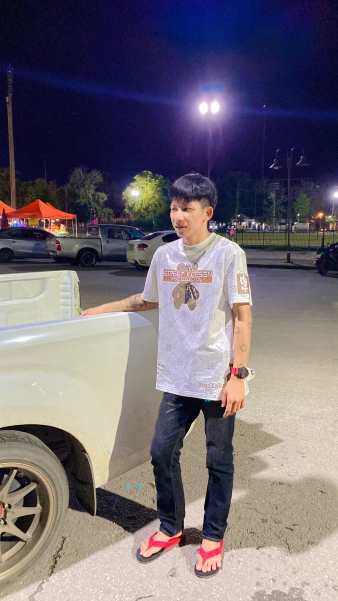 sathit_2's tweet photo. เห้ออยากมีตังใช้จัง🥹 #กําแพงเพชร https://t.co/kbTsPGPtaH
