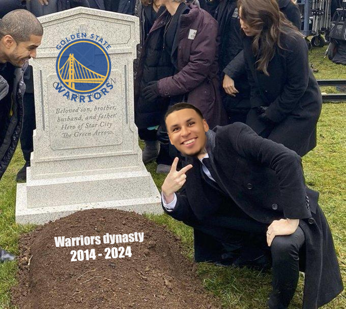 NBAMemes's tweet photo. RIP Warriors Dynasty. 

It was a great run🙏 https://t.co/yQrhYdNdEq