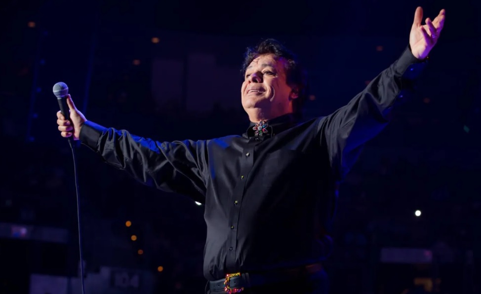 #espectáculos | La canción 'Amor eterno' de Juan Gabriel ha sido incluida en el Registro Nacional de Grabaciones de la Biblioteca del Congreso en Estados Unidos. Una merecida distinción para la música latina. lc.cx/ht5lSW 🎼🎵

#juangabriel #amoreterno #amexi