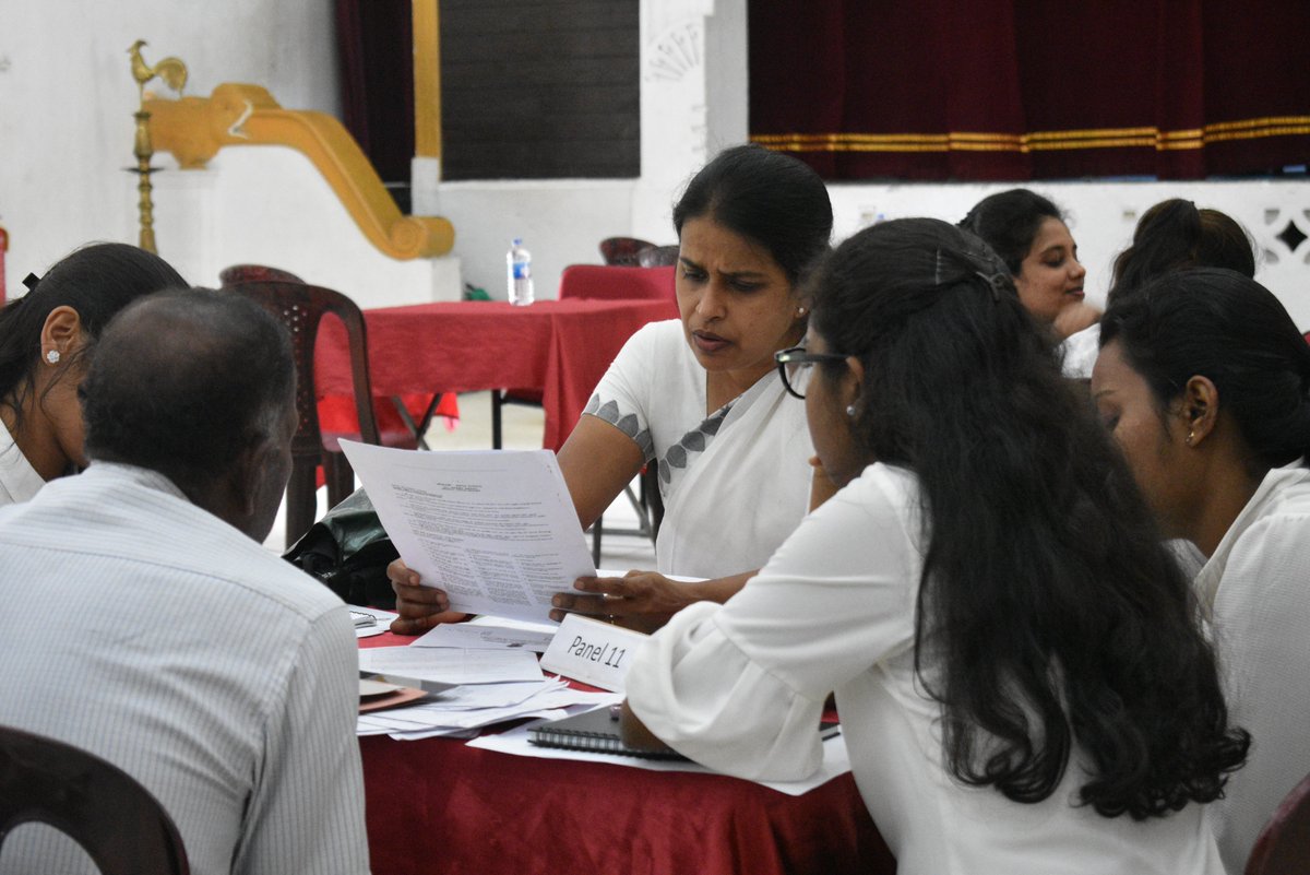 CSHRUOC's tweet photo. More than 130 persons, mostly unemployed and retired persons, received free legal advice from the legal aid camp held in the Town Hall, #Kurunegala, improving access to justice for the poor and persons in vulnerable situations. 
#UOC #CSHR #lka #LAU #EUinSriLanka #UNDP #UNICEF https://t.co/N6lMGpES4L
