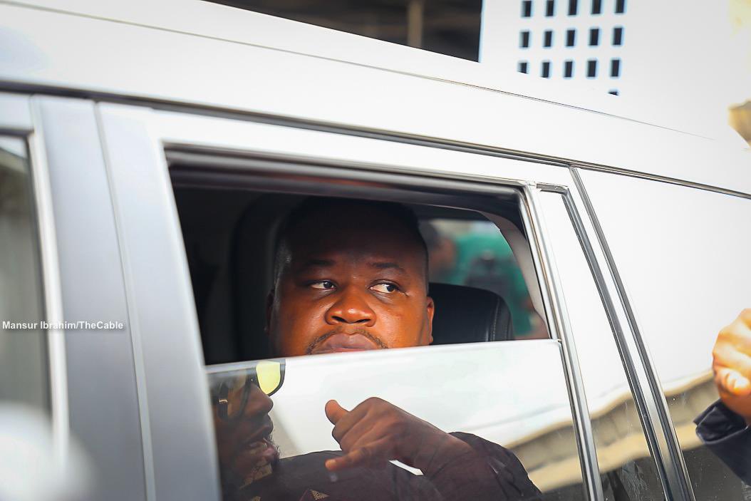 PHOTOS: Cubana Chief Priest leaving the court after pleading not guilty to naira abuse charge lifestyle.thecable.ng/cubana-chief-p…

#CubanaChiefPriest