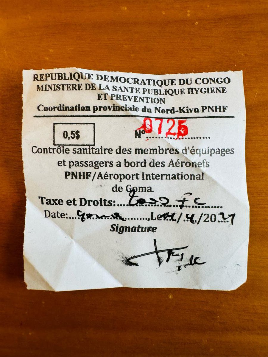 #Presidence Chaque service est convaincu que les passagers doivent laisser quelque chose? #RDC #Felixtshisekedi Ceux qui gouvernent ce pays, ont-Ils toute leurs tête?