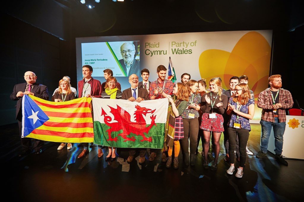 Saddened to learn of the death of Josep Maria Terricabras, a former MEP for Esquerra Republicana A wise and principled man, he deeply valued the bond between Wales and Catalonia Condolences to his family and @Esquerra_ERC from all in @Plaid_Cymru