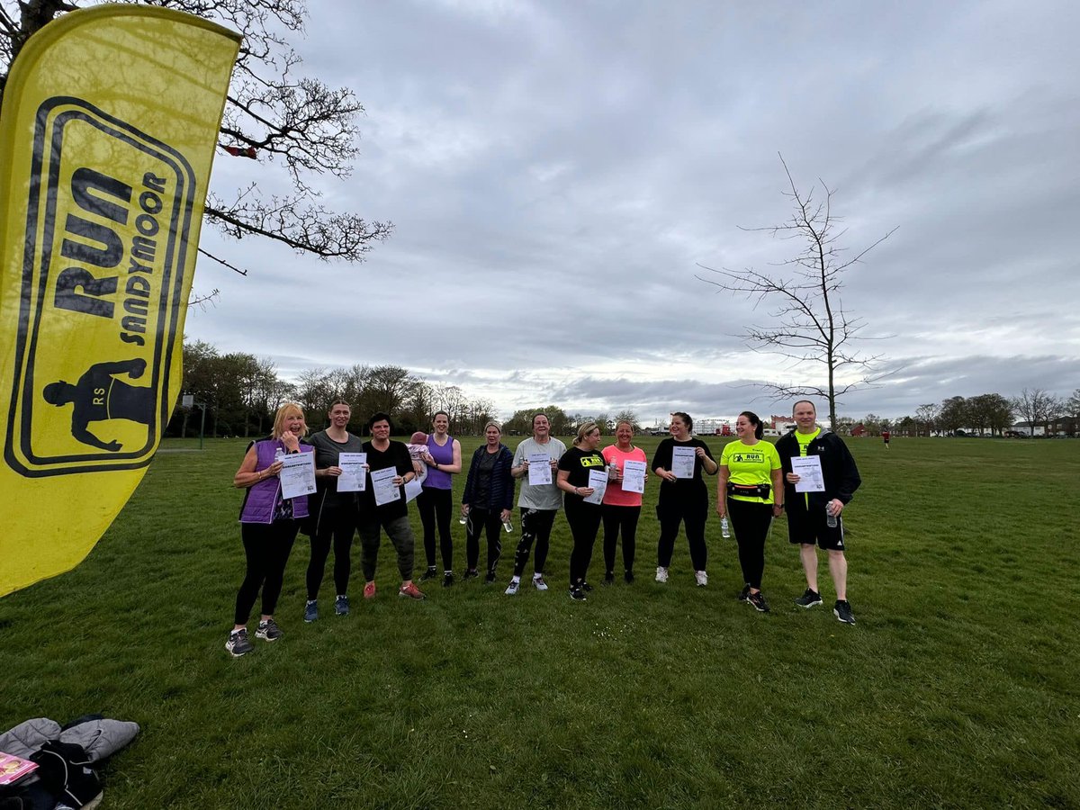 Run Sandymoor tweet media