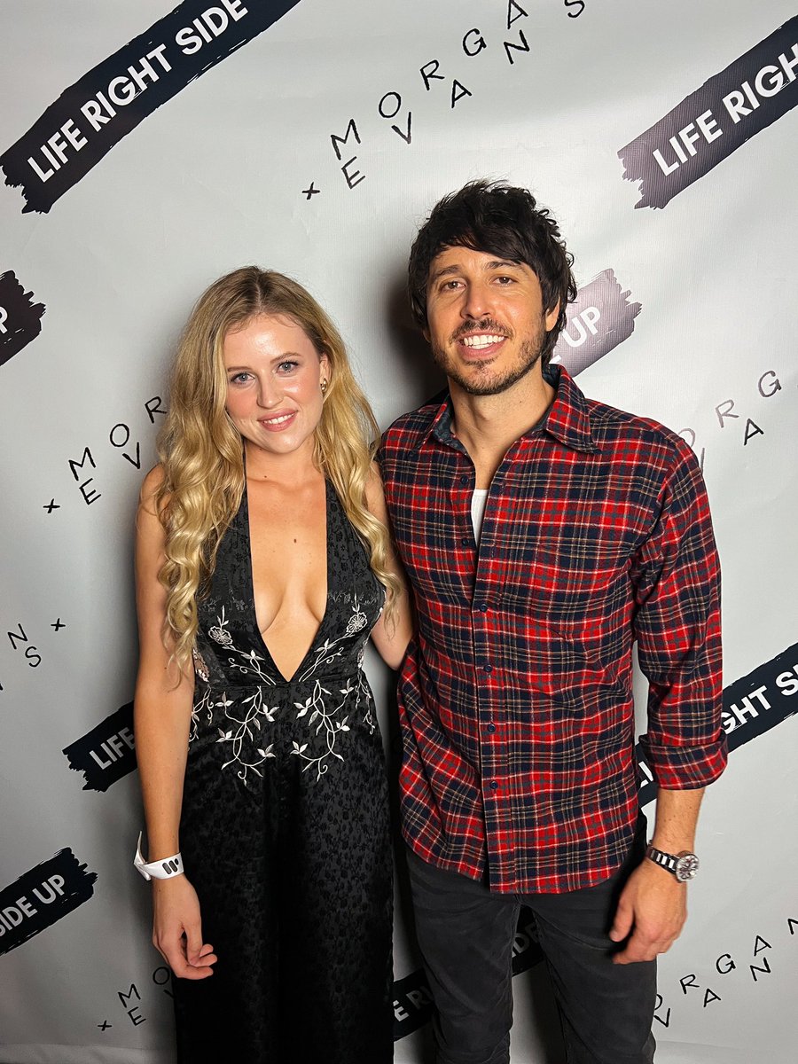 itsabbieferris's tweet photo. It was great to catch the premiere of the documentary ‘Life Right Side Up’ live from the @sydneyoperahouse . I was lucky enough to be in the audience for the real deal aswell and the show was magic. Lots to learn from @morganevansmusic ✨✨ https://t.co/LbDSJmxwGp