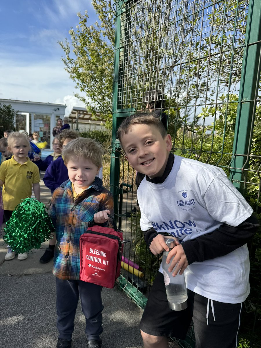 SouthportLP's tweet photo. Crossens Nursery on the way to Peterhouse School. 

#kNOwKnifeCrime 
@in_mcginty, @knowknifecrime,@knifesaversuk, @seftoncouncil, @LondonMarathon @cashforkidsliv https://t.co/zpfjUkjGJL