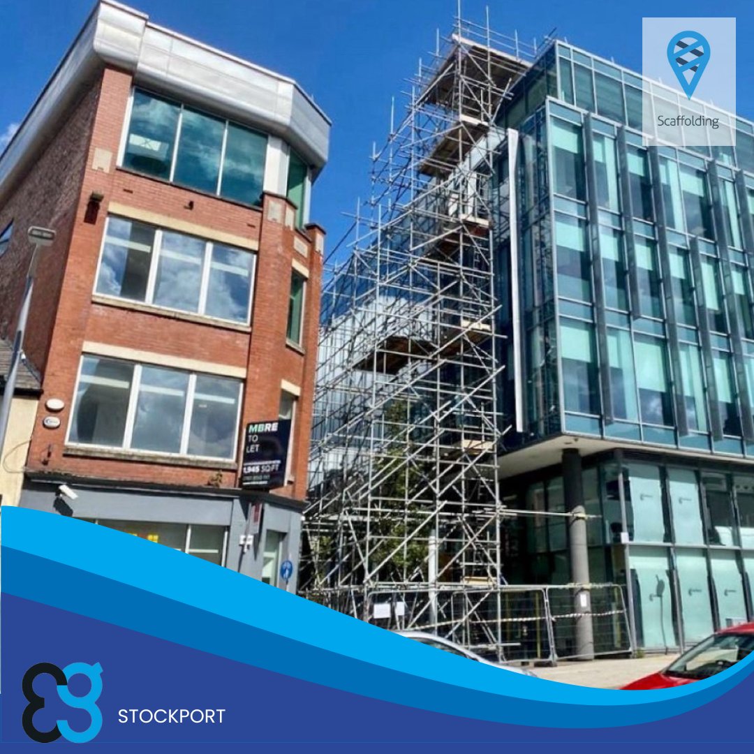 📌#ProjectUpdate📌
Stockport

Well done to #TeamEverlast and @Creator_Designs for their outstanding efforts on the buttressed tower and edge protection for roofing works.
This project showcases both team's skills in #scaffolding, #towerconstruction, and #edgeprotection
🏢 🏗 ✅