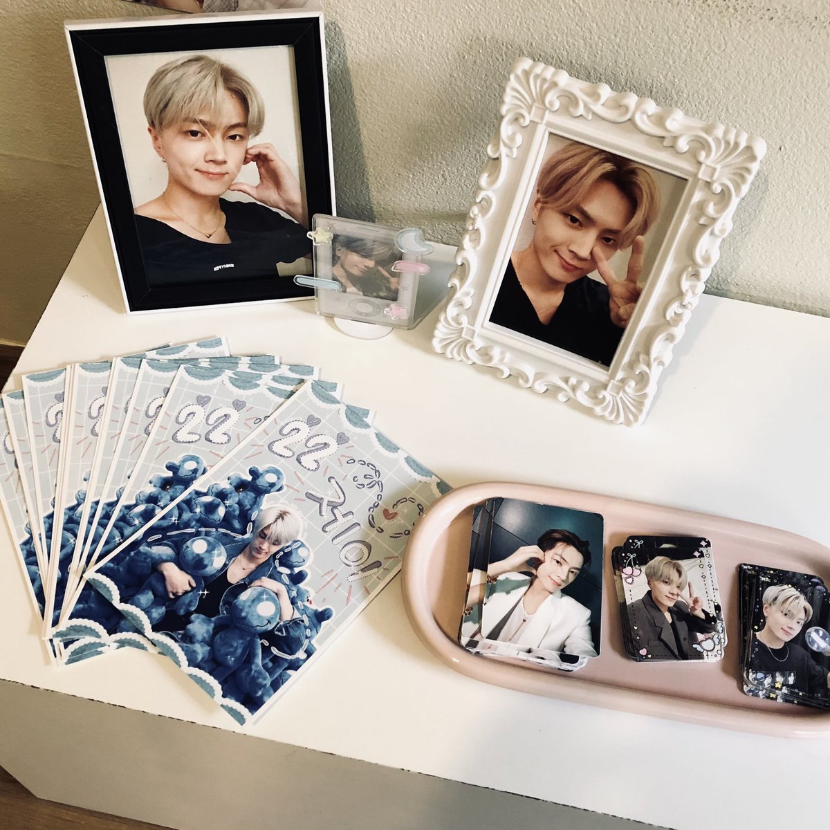 TheYardHouseCnx's tweet photo. Happy Jay Birthday. 🎂🫶🏻🐈⬛
Project by : @nnanxps
17-20 / 04 / 2024
@TheYardHouseCnx
#ENHYPEN_JAY
#JAY #ENHYPEN #제이 https://t.co/Yi8UNWLqib
