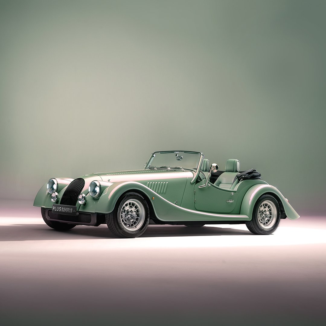 morganmotor's tweet photo. Green on green 👌
Grassland Green paint paired with British Green leather features on the latest Plus Four 🟩
🔗 Visit our online car configurator and specify your very own Plus Four at https://t.co/9lvEaqSqNH
#PlusFour #NewPlus #MorganPlusFour #Morgan #MorganCars https://t.co/8VvWT21TDb