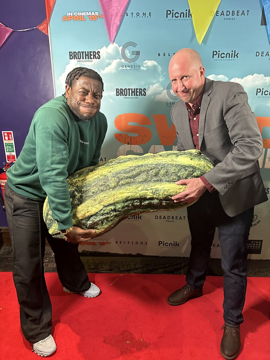 JoBurford_'s tweet image. If you love a quirky British comedy, make sure you go to see Swede Caroline at the cinema, written by my wonderfully talented friend @BrookDriver and starring the brilliant Jo Hartley. let’s keep indie film making alive and get behind our homegrown talent (literally 🥔🥙🥒) 🎥🎬