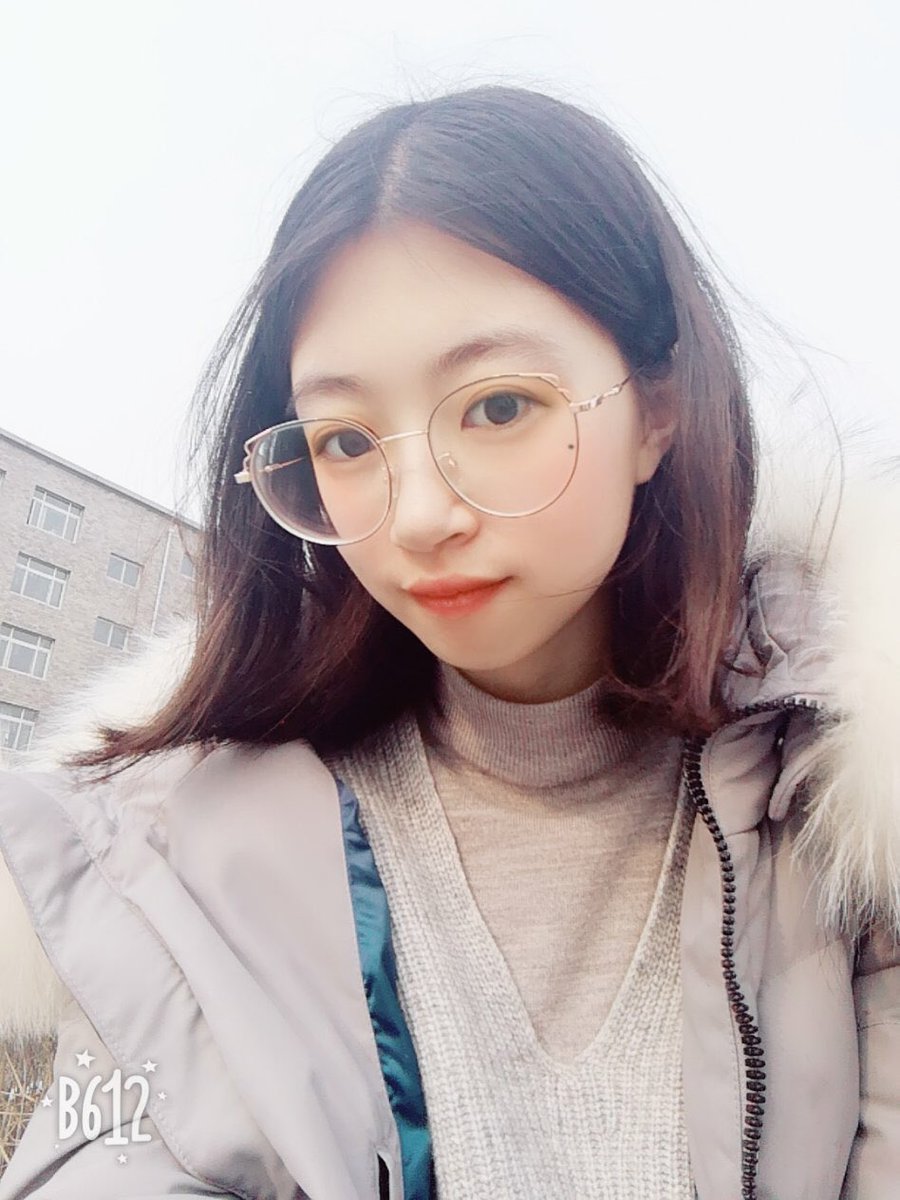 【网友投稿 No.711】眼镜女友 #眼镜娘 #眼镜妹 #投稿 #反差 #投稿曝光 #女友 #女友分享 #女友系列 #女同学 #女同事 https://t.co/Un88apHEQO