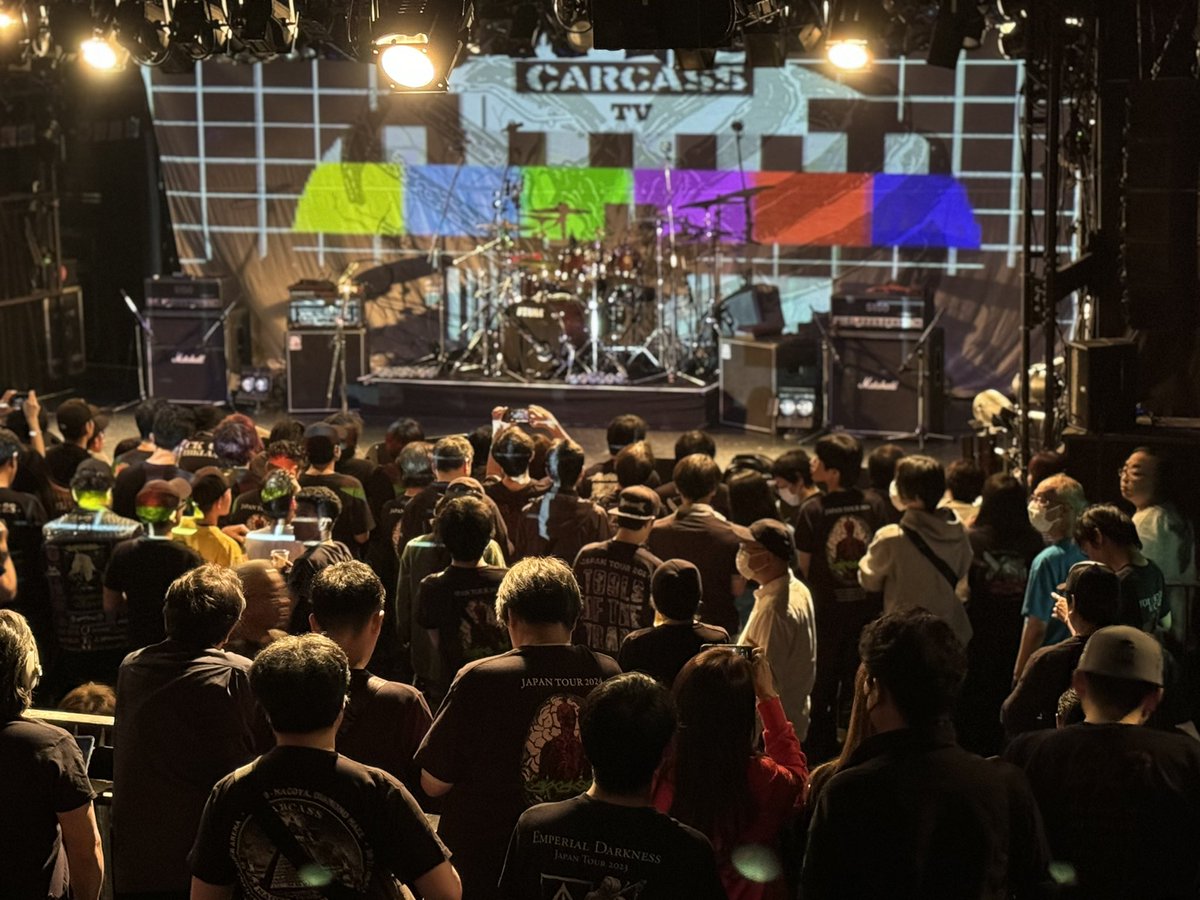 LOVE10046642's tweet photo. 待ちに待ったカーカスのLIVE。梅田クアトロにて。猛者が集まって来た来た。
#CARCASS https://t.co/VELHcNi8zc