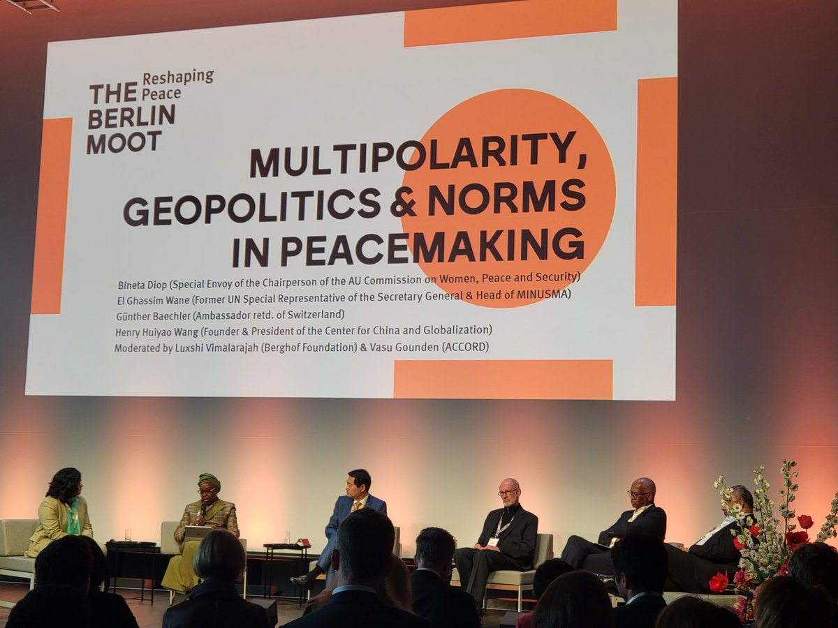 At the #BerlinMoot today - kudos to @BerghofFnd for a stimulating conference on #peacemaking and #peacebuilding
