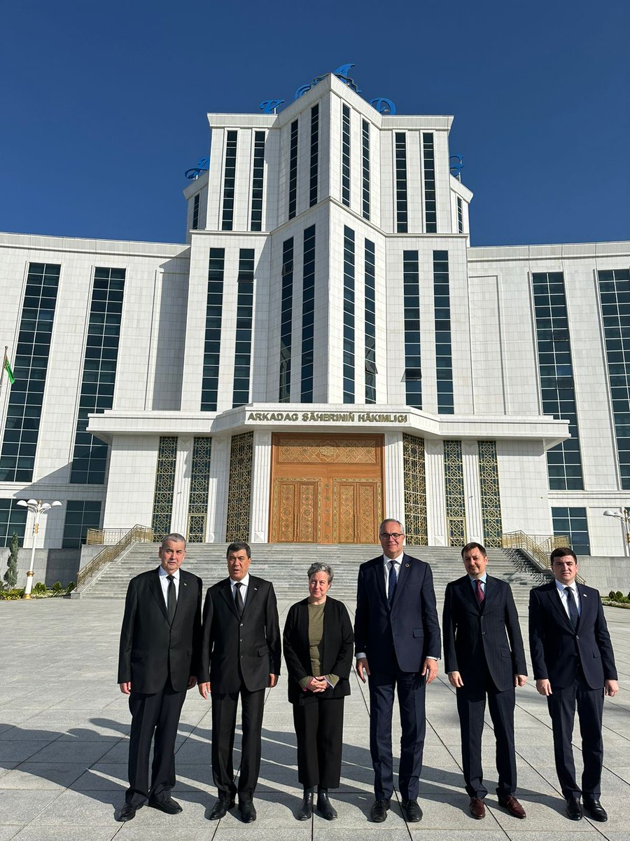MichalMlynar's tweet photo. Arkadag City, under the leadership of Mayor Shamuhammet Durdylyyev, is a beacon of opportunity for pple from all walks of life. Good mtg where we discussed the response to urban challenges, Smart City Vision, equitable access to basic urban services &amp; the city's Green Initiative. https://t.co/laT2sAw7MS