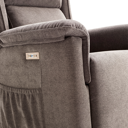 ACOMODEL's tweet photo. El sillón relax más cómodo que puedas imaginar 💕

Sutiles líneas para su diseño y detalles increíbles para conseguir esta propuesta que tanto está gustando.

Conoce todas las características del sillón POL 📲 https://t.co/g8edetb6l2 https://t.co/CnuztP0DV8