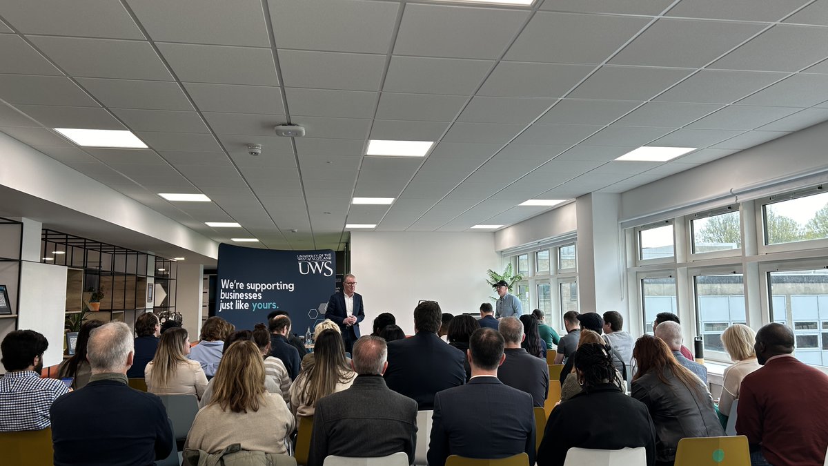 Full house as our #BringTheBuzz Intro to the Ecosystem event gets underway! 🚀 Looking forward to hearing the discussions between our Business Innovation Team and @spacebrodie! #SmallBusinessSupport #UWS