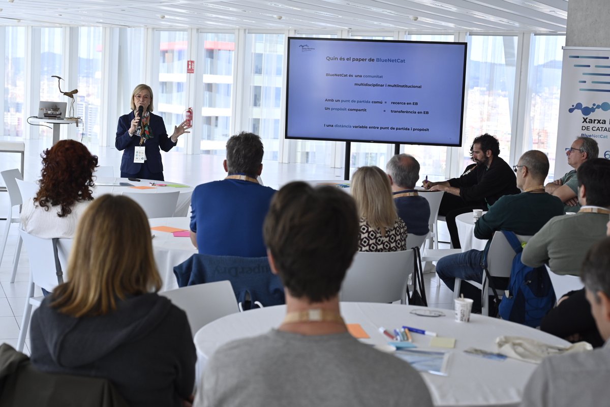 bluenetcat's tweet photo. 📍 Ja hem començat! Avui celebrem la trobada anual de membres de la Xarxa a Barcelona #BlueThinkers 🌊

@Lourdesreig, directora, i @pabloboumira, promotor de #BlueNetCat, han obert la jornada explicant d'on venim i cap on anem. 

#BlauTech4Future #BlueEconomy #EconomiaBlava https://t.co/hW1Ae6J71t