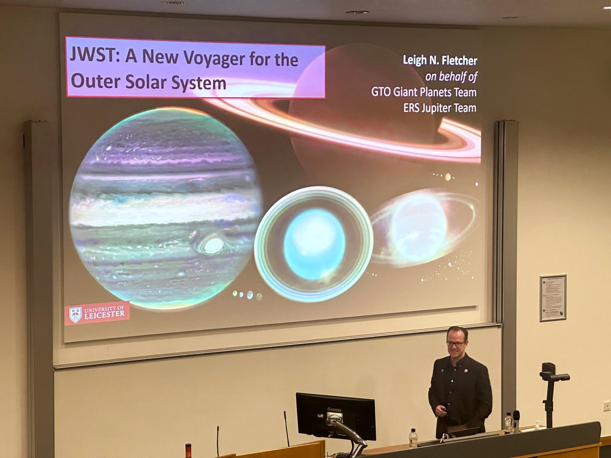 Day 2 of the @LancsUniSciTech Celebration of Science event kicking off with a brilliant keynote on the exploitation of @NASAWebb for planetary science by @LeighFletcher from @PhysicsUoL 🪐