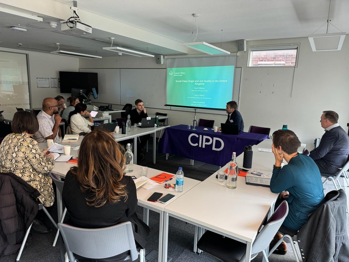 CIPD (@cipd) on Twitter photo A wonderful sunny morning at <a href="/QMUL/">Queen Mary University of London</a> for our research & practice roundtable on social mobility ☀️
We are delighted to hold these sessions helping us build our understanding of the impact of socio-economic background on job outcomes 💻
As well as looking at how social class A wonderful sunny morning at <a href="/QMUL/">Queen Mary University of London</a> for our research & practice roundtable on social mobility ☀️
We are delighted to hold these sessions helping us build our understanding of the impact of socio-economic background on job outcomes 💻
As well as looking at how social class