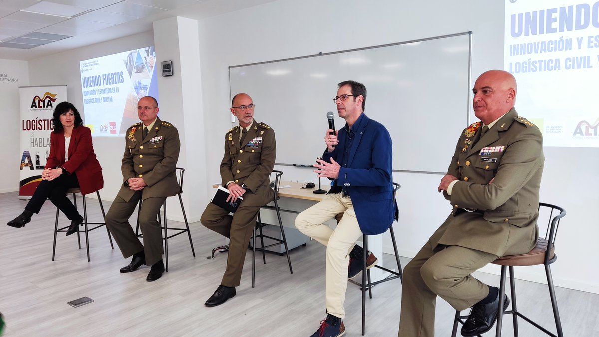 En la jornada "Uniendo Fuerzas: Innovación y estrategia en la logística civil y militar", <a href="/BenjaminLuengo/">Benjamín Luengo Torreblanca</a>, director del <a href="/cifpa_aragon/">CIFPA-FP ARAGÓN / CRN Logística y Transporte</a>, ha participado en la mesa dedicada a la formación en logística.
#FP 
<a href="/ZLCsupplychain/">Zaragoza Logistics Center (ZLC)</a> <a href="/AliaAragon/">ALIA</a> <a href="/GobAragon/">Gobierno de Aragón</a>
<a href="/educaciongob/">Ministerio de Educación, FP y Deportes</a>