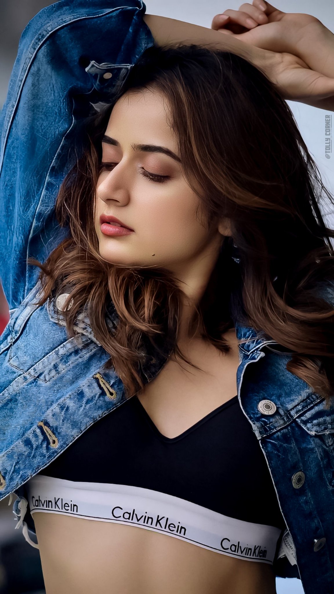 GLW5YQCXgAA6aVD?format=jpg&name=large