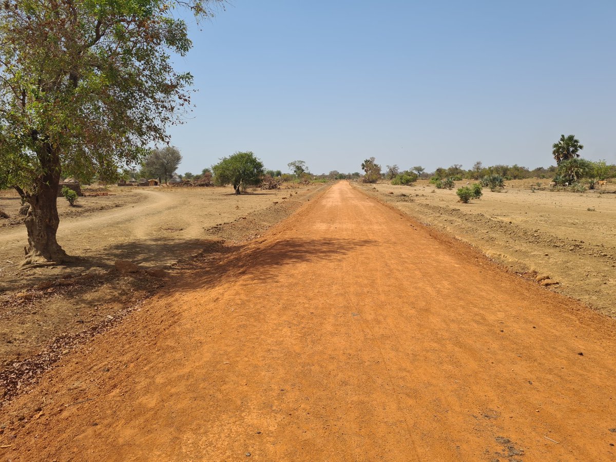 📍Aweil, #SouthSudan With support from @EUinSouthSudan 🇪🇺, @WFP is supporting rural communities and providing trainings to farmer cooperatives to strengthen livelihoods and build long term resilience👏🏿