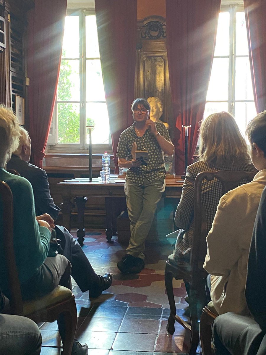 #Byron200 Here are a few photos from yesterday’s great poetry reading by the Poet Laureate, Simon Armitage. Thank you Simon Armitage and everyone who joined us at the Keats-Shelley House!