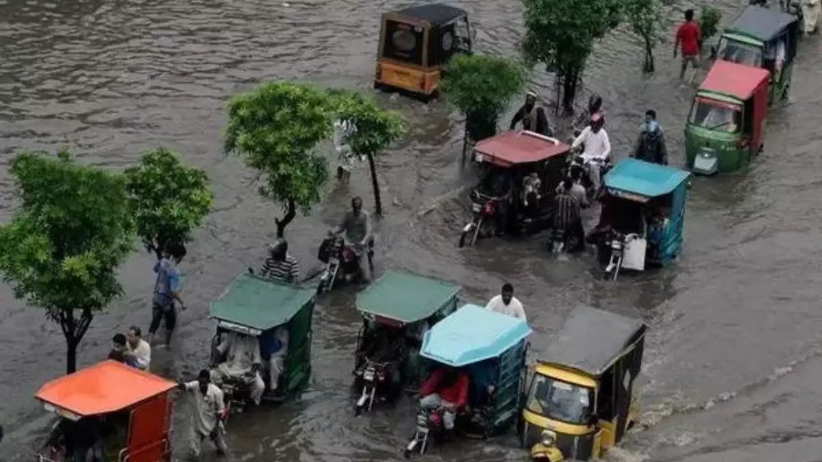 Rain-related incidents in #KhyberPakhtunkhwa (KP) have claimed the lives of four more individuals, bringing the death toll to 25 in the province. #FailedStatePakistan @kayjay34350 @bpshah108 @trollove1 @majoramitbansal