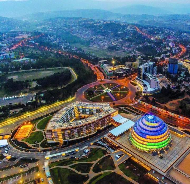 KamamiGratien's tweet photo. Karame Rwanda 🇷🇼♥️🇷🇼
U Rwanda rugira Imana yirirwa mu Rwanda ikarara mu Rwanda 🙏
Muri #30Years u Rwanda ruvuye #ubuzimu ruri kdi ruragana #ibuntu byose tubikesha ubumwe bwacu 🇷🇼 @rpfinkotanyi Tuzi icyo dukotanira bityo ntitwakura mu ruge🏹 #umutekano ku isonga!
@visitrwanda_now https://t.co/jo2QxCckWx