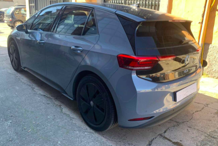 Le auto elettriche non si rompono mai, ma quando.../ Quando capita i tempi di assistenza sono biblici. Due storie diverse: quella di Paolo con la sua #Volkswagen ID.3 del 2019 e di Ivan con la #Tesla Model S del 2013. <a href="/vaielettrico/">Vaielettrico</a> risponde⬇️
vaielettrico.it/problemi-di-as…