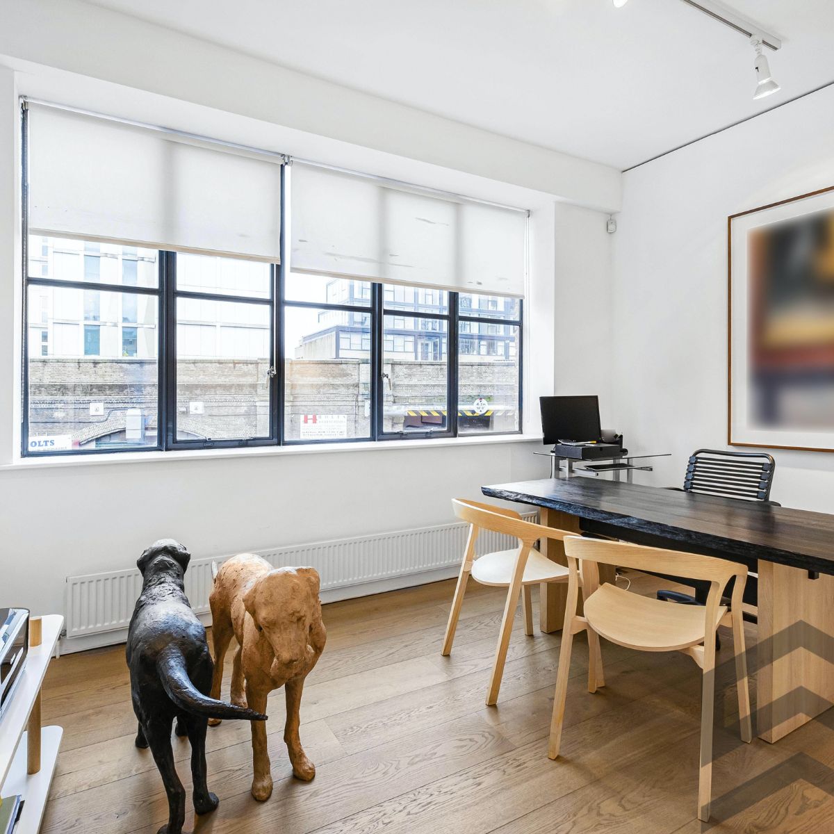 Occupier / Investor Opportunity A rare opportunity to purchase or lease a stunning 10,905sq ft building in prime Shoreditch. A truly inspiring space that would undoubtedly suit creative occupiers including fashion and design. Contact our team for more information.