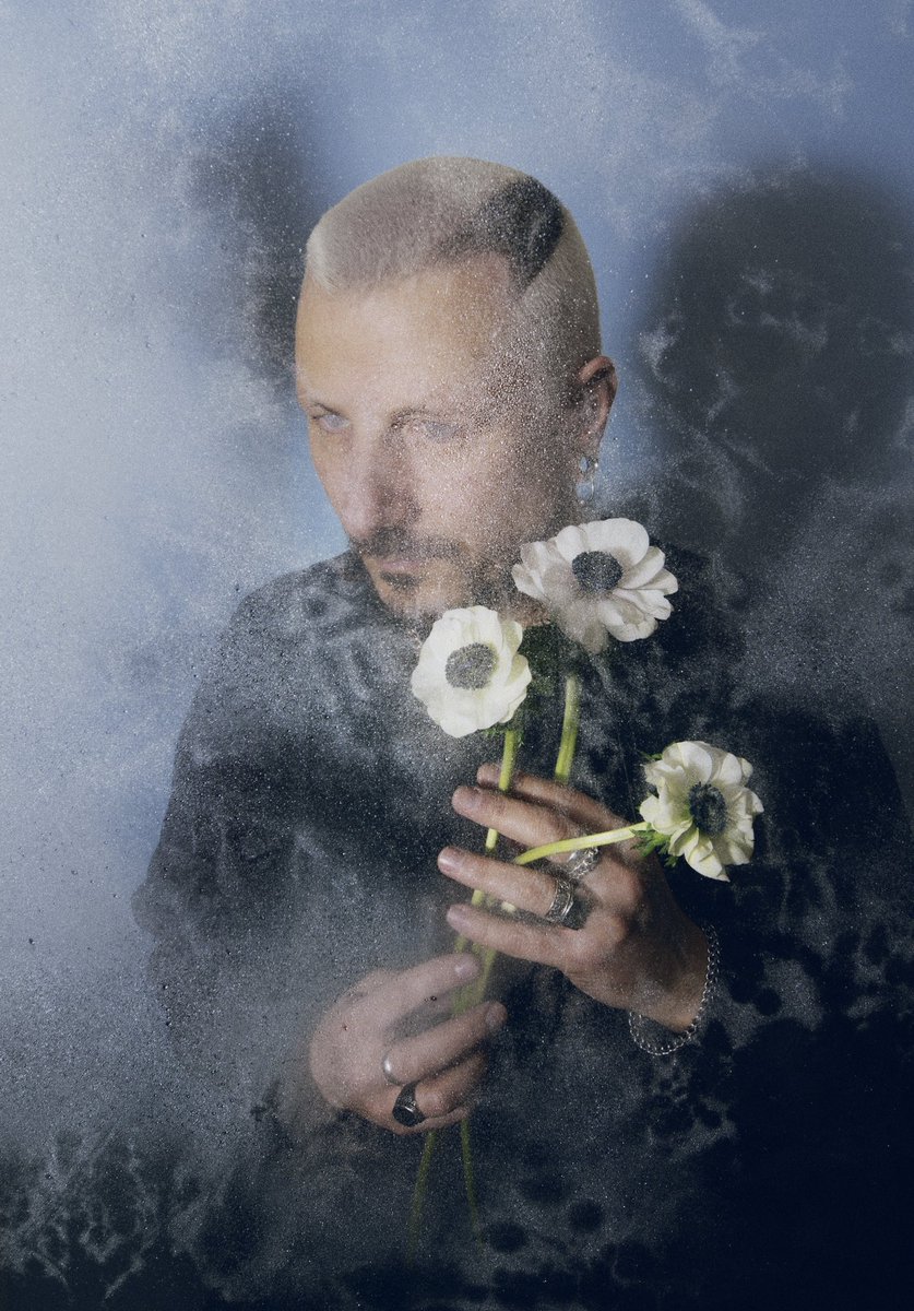 Exciting things are on the way. 
Aesthetic experimentation, musical research. 
Taking the time to do things. Thank you for your patience. 😉🙏

Catch me playing Live > 📍April 26 @ LILLE (@darknstormyofficial / <a href="/bistrot/">victoriano bueno</a>.de.stso ) w/ @donturimusic 

Photo by @claradescilly 📸👹