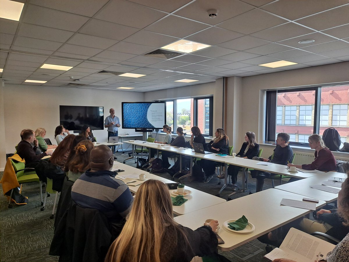 📢 Great turnout for a seminar we held in partnership with @BristolUni @durham_uni The 'Getting on with it' project provides insights from Columbia, Lebanon & NI on living with conflict. Thanks to Thia Sagherian Dickey, Clara Voyvodic Casabo & Roger Mac Ginty for joining us.