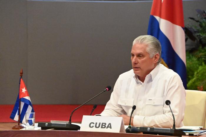 Respetar el Derecho Internacional es indispensable para garantizar la convivencia pacífica, dijo Presidente de #Cuba Miguel Díaz-Canel en Cumbre Extraordinaria de Jefes de Estado y de Gobierno de la #CELAC para examinar la irrupción en la misión diplomática de México en Ecuador