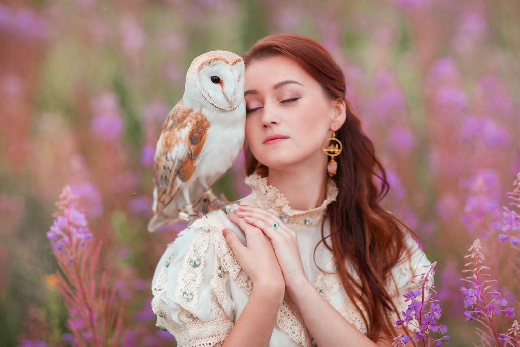 Connecting With Your Spirit Animal

All creatures are living in the same house. Like brothers and sisters, they...

psychicbloggers.com/archives/65494

#intuition #divination #scrying #screechowl #shamanic #shaman #shamanichealer #connection #spirit #animal #spiritanimal #psychicaccess