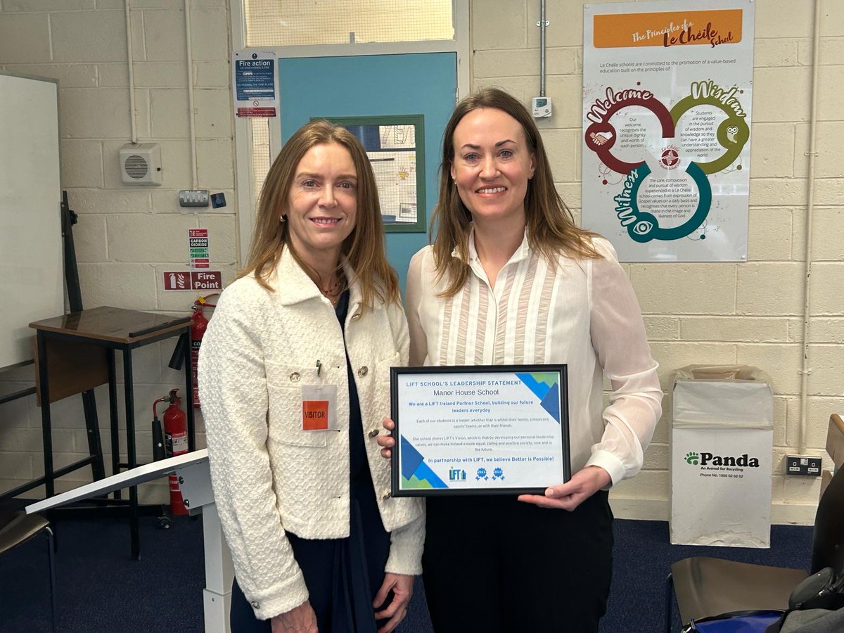 LIFT (@liftireland) on Twitter photo Last week, <a href="/ManorHseRaheny/">Manor House School</a> were presented with a LIFT Flag acknowledging the leadership of the students by Sarah-Lyn. The flag highlights the positive leadership of students alongside the knowledge & insights to be #YoungLeaders in school, families & communities.
<a href="/lecheiletrust1/">Le Chéile Schools Trust</a> Last week, <a href="/ManorHseRaheny/">Manor House School</a> were presented with a LIFT Flag acknowledging the leadership of the students by Sarah-Lyn. The flag highlights the positive leadership of students alongside the knowledge & insights to be #YoungLeaders in school, families & communities.
<a href="/lecheiletrust1/">Le Chéile Schools Trust</a>