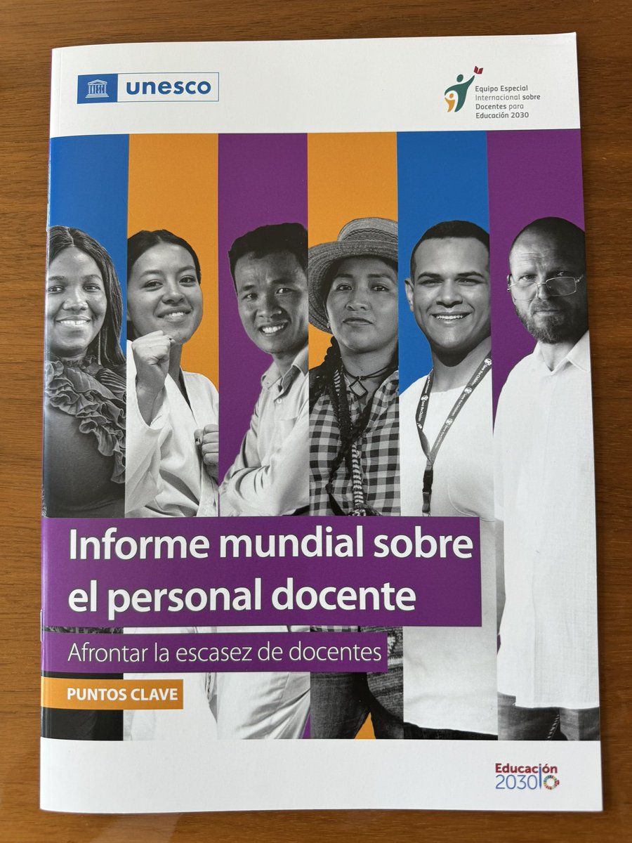 Hemos mantenido una interesante reunión en @UNESCO_es con los responsables del International Task Force on Teachers for Education 2030 que nos ha presentado su labor y el Informe mundial sobre el personal docente. Visitad su web teacherstaskforce.org/es @EspUNESCO @educaciongob