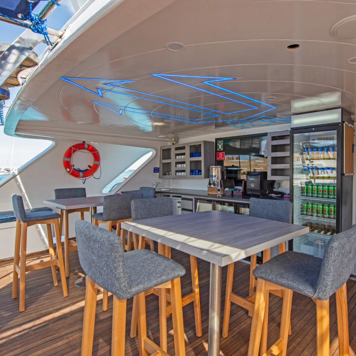 indahousegroup's tweet photo. Excited to showcase our versatility! Our recent collaboration with a company resulted in sleek dining and bar sets and coffee tables for a boat.
At INDAHOUSE, we thrive on partnerships with both individuals and businesses. 
#CorporateCollaborations #FurnitureFactory https://t.co/H9epVhGRTa