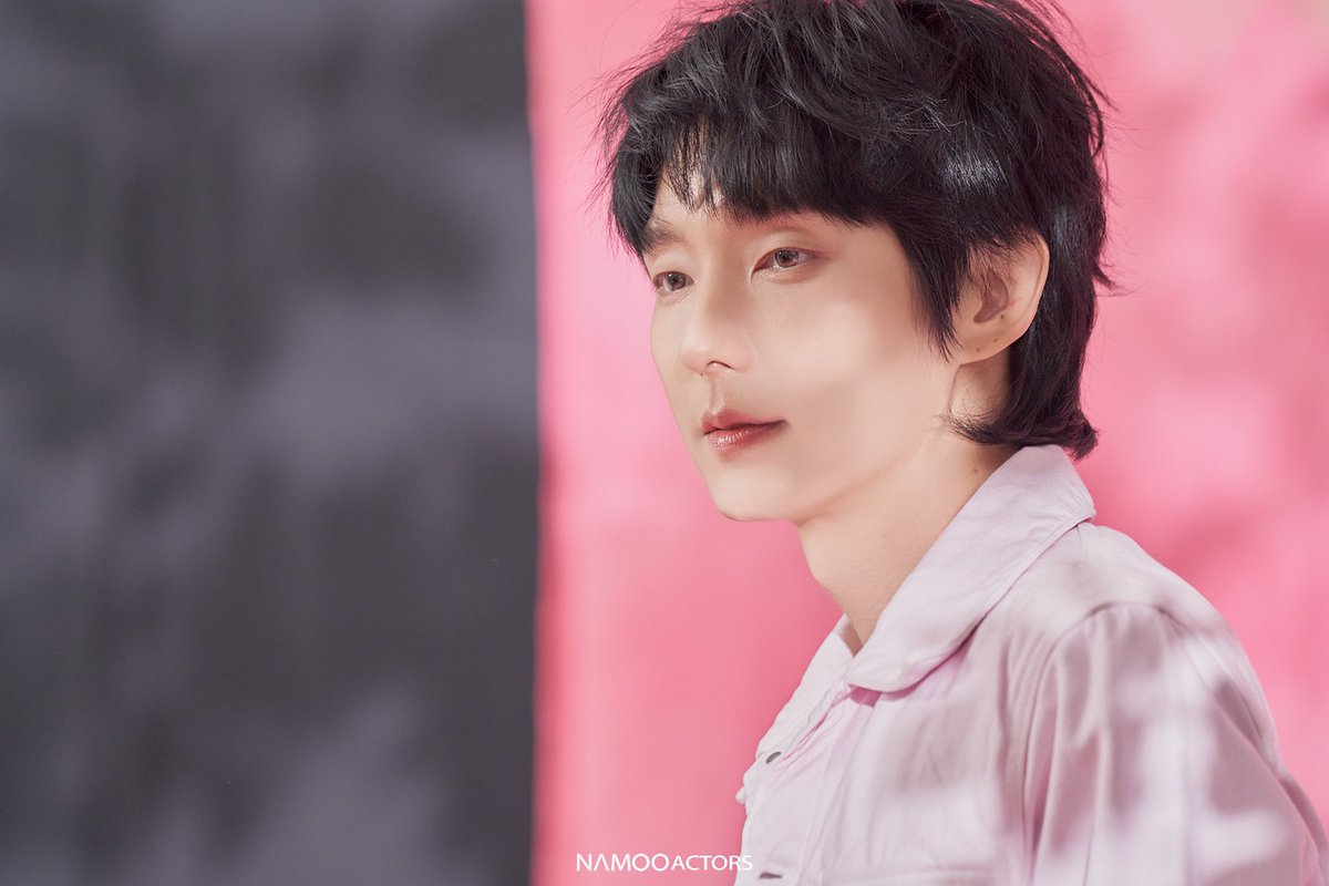 [#이준기] #팬미팅 #JOONGISDAY_봄Again #나무포스트

Lee Joon Gi 2024 Seoul Fan Meeting “JOONGI’S DAY IN SEOUL : Spring, Again” Poster shoot behind-the-scenes 

🔗 naver.me/xUFdzhUj

#LEEJOONGI #JOONGISDAY_SpringAgain #나무엑터스 #NAMOOACTORS