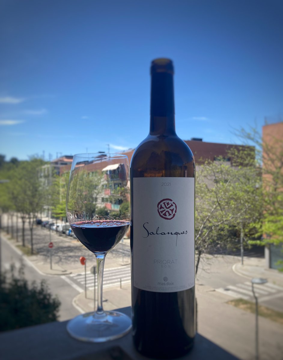 rcoll_wine's tweet photo. SALANQUES 2021🍷💫!
.
Vins que enamoren paladars 😍! Mas Doix 🏠
.
#vilaviniteca #winelover #instawine #priorat #salanques #vino #amicsacasa https://t.co/28ZQyLp2ki