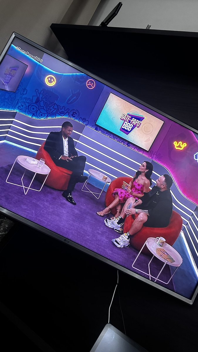 Agora é a vez do Daviii
Tô amando essa maratona de #BatePapoBBB #BBB24
<a href="/tatafersoza/">Thais Fersoza</a> @oedgama