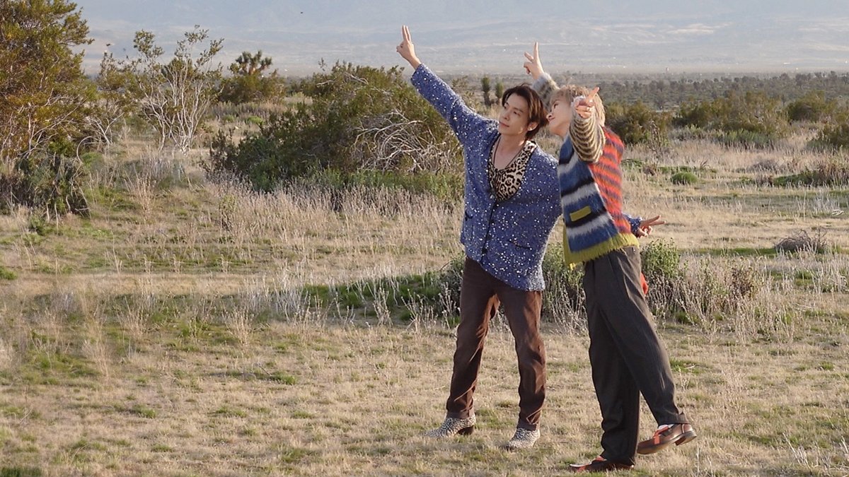 [🎥]
[DEssert] THE 5TH MINI ALBUM '606' M/V Behind the Scenes Part 1

📍 youtu.be/rsOCD7mb3Zs

#슈퍼주니어DnE #SuperJuniorDnE
#SIX_ZERO_SIX