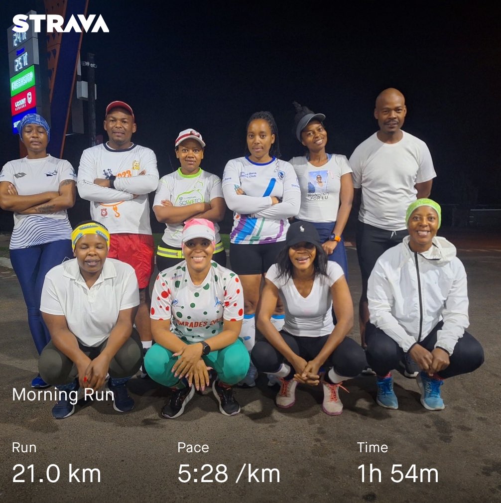 Mid week long run done and dusted, moghel came back with a sub 2 🎉🎉🥳🥳#RunningWithTumiSole #IPaintedMyRun #FetchYourBody2024