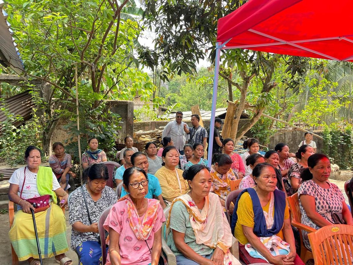 nppmeghalaya's tweet photo. National President, HCM Shri. @SangmaConrad rallies Dakopgre, South Tura, urging unity and support for our MP candidate Smt. @AgathaKSangma as election nears end.
#VoteforAgatha #VoteforProgress #VoteforNPP #MeghalayaforNPP #StrongerTogether https://t.co/B8wLIXJtpl