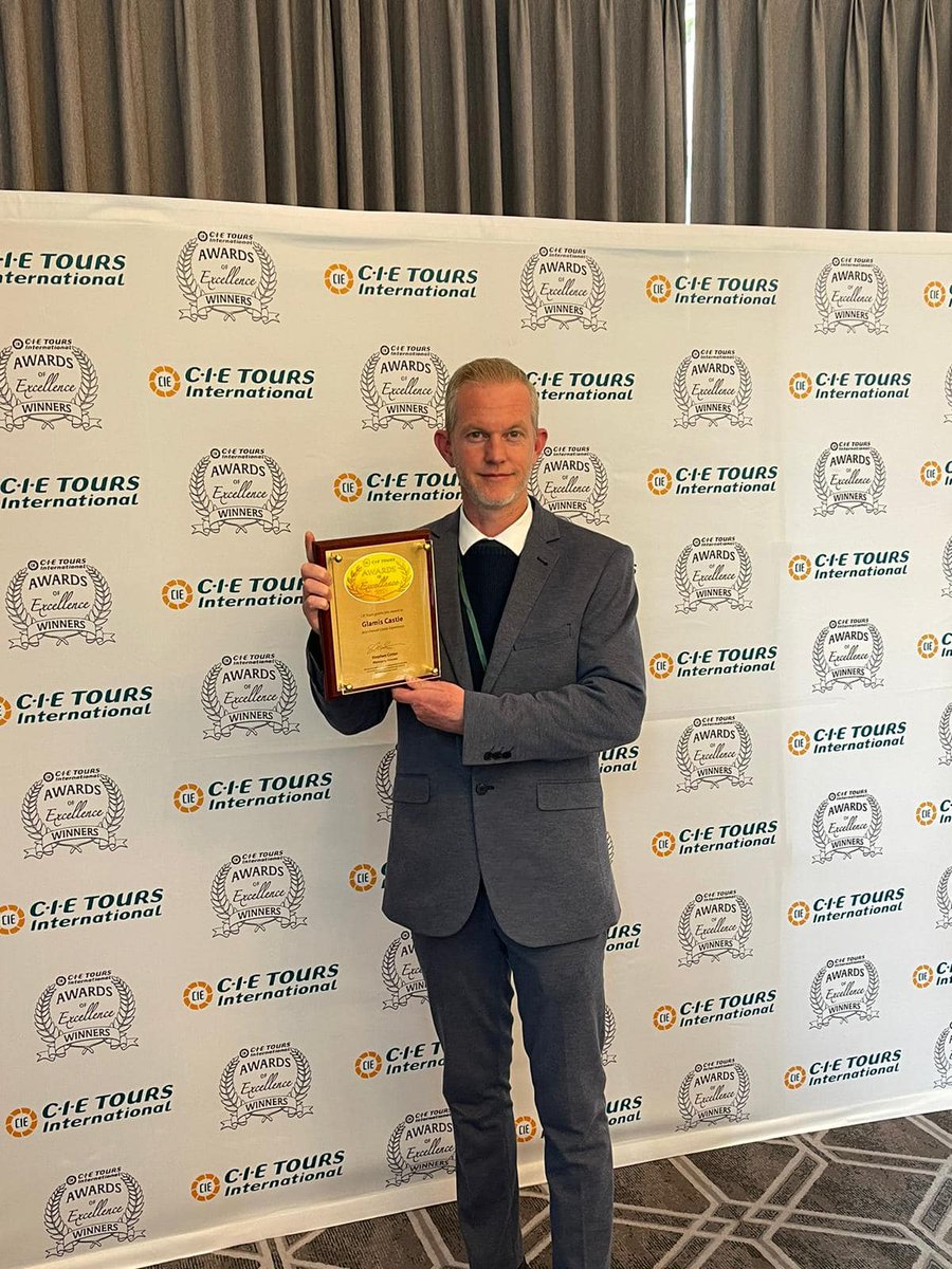 We're thrilled to announce that Glamis Castle has been awarded the “Best Overall Castle Experience” by CIE Tours Awards of Excellence! Our General Manager, Steven Cumming, proudly accepted the award this week on behalf of our dedicated team. #cieawards