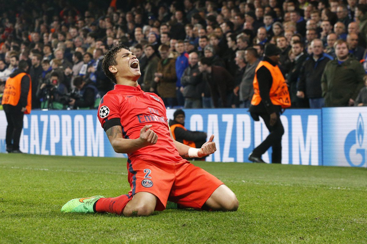 BONNE JOURNÉE PARISIENS PROFITONS NOUS AUSSI ON A LE DROIT D’ETRE HEUREUX AUJOURD’HUI 🔴🔵❤️