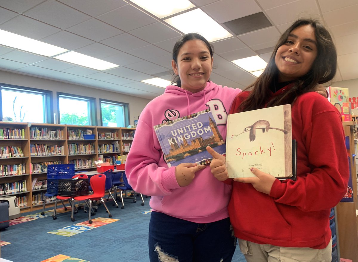 Love seeing inspired Jaguars! We've spent March &amp; April-prolonging #womenshistorymonth w/tales of  Chloe Kim/Gal Gadot/Serena Williams/Wilma Rudolph/ Amanda Gorman&amp; more. Jane Austen was today's demo, &amp; these gals now want to know more of the UK &amp; Austen's <3 of sloths!
#teamBCSD